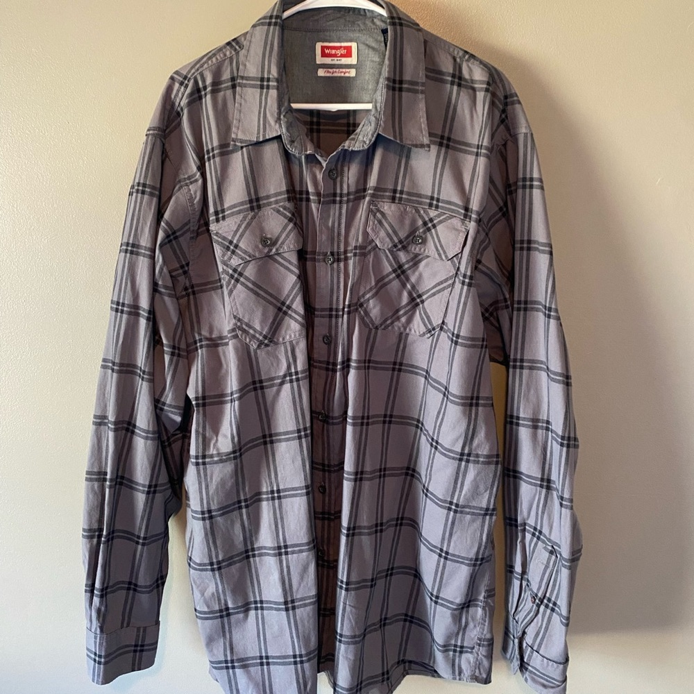 Wrangler Shirt (gray & black)
